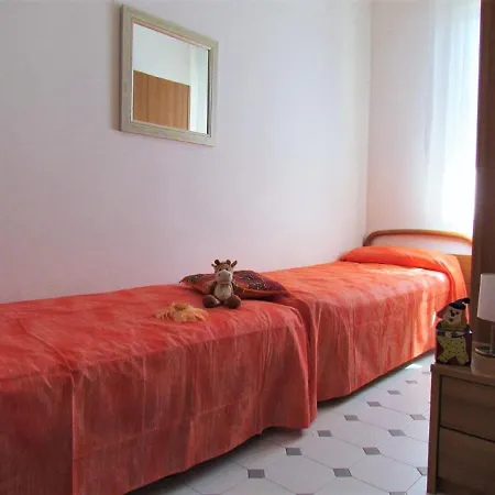 Amazing In Caorle With Communal Pool Apartment *